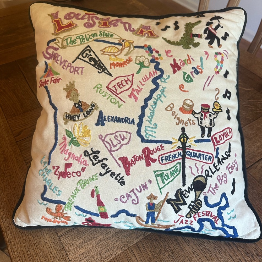 Cat Studio Cream and Black Pillow- Louisiana
